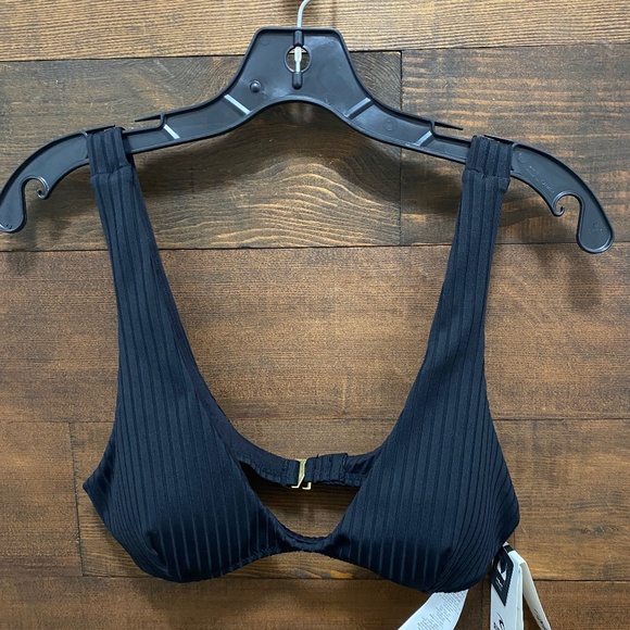 Rip Curl Premium Surf Bralette - Picture 1 of 1